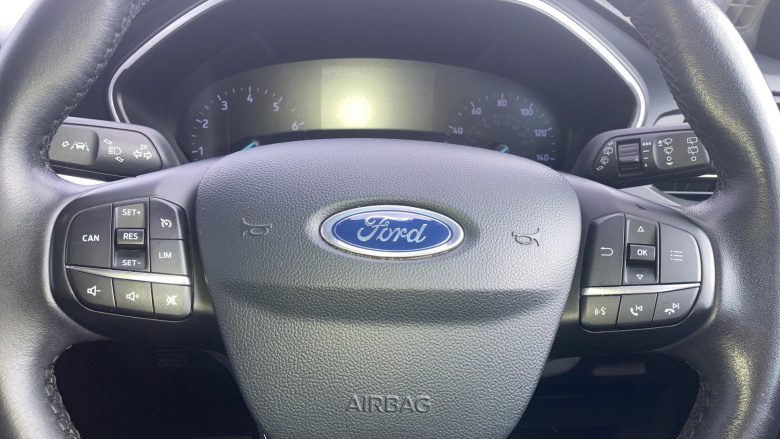 Ford Focus 1.0 EcoBoost 125 Zetec 5dr Petrol Hatchback